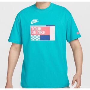 $45 NIKE SPORTSWEAR TOUR DE Nike Men’s  Tee T-SHIRTS HF7043 345 Size L